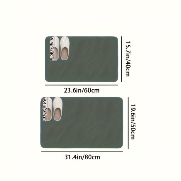 Quick-Dry Diatomite Bath Mat with Clover Design 50x80cm