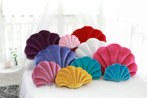 Shell-Shaped Pillow Cushion – Soft Plush Nap Pillow & Decorative Doll