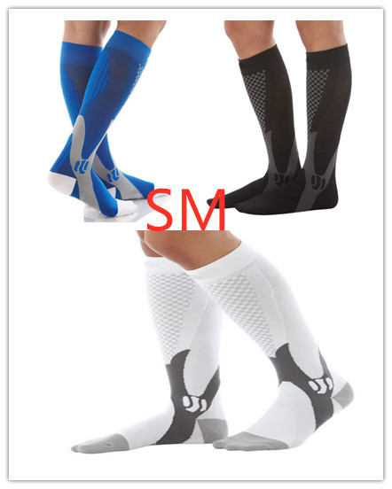 Graduated Compression Socks – Boost Circulation & Recovery for Running, Travel & Sports
